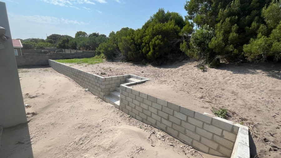 3 Bedroom Property for Sale in Paradise Beach Eastern Cape
